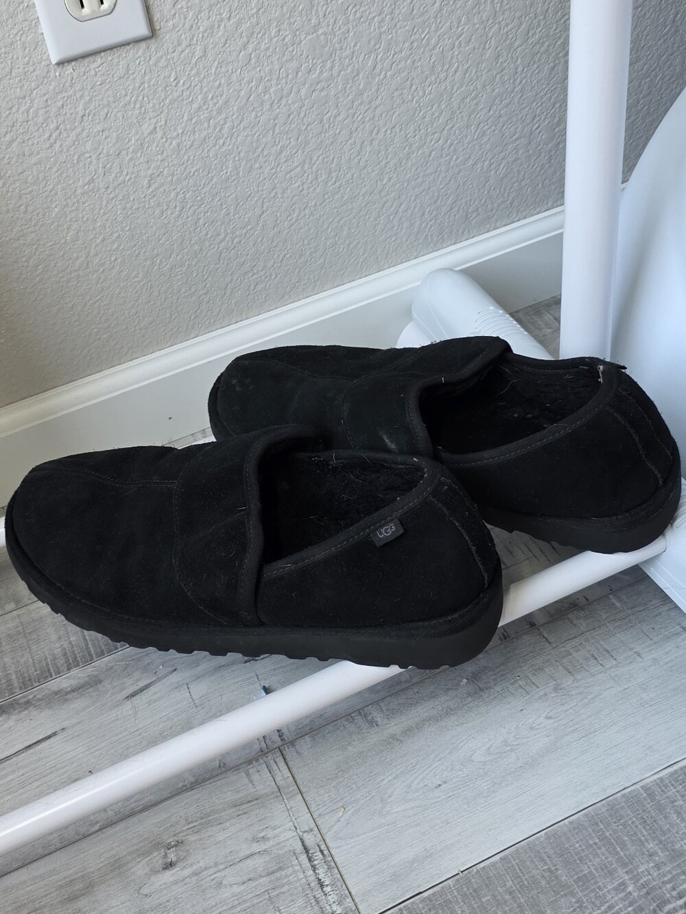 UGG Black Suede Cozy Mans Slip-On Shoes